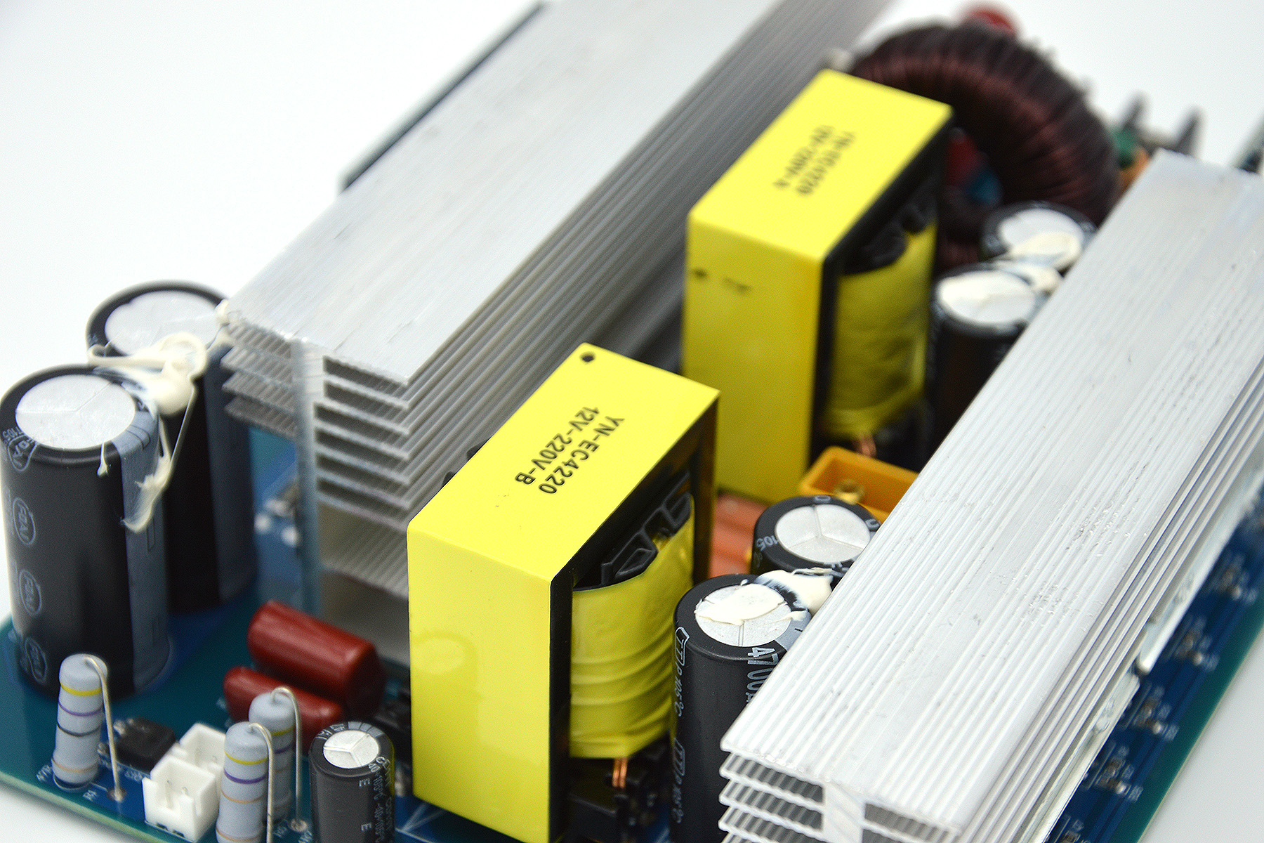 正弦波1200W
